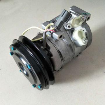 New genuine 20Y-979-6121 PC220-7 air conditioner compressor