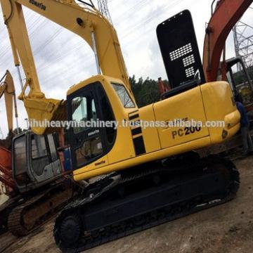 komatsu pc220-6 excavator with hammer