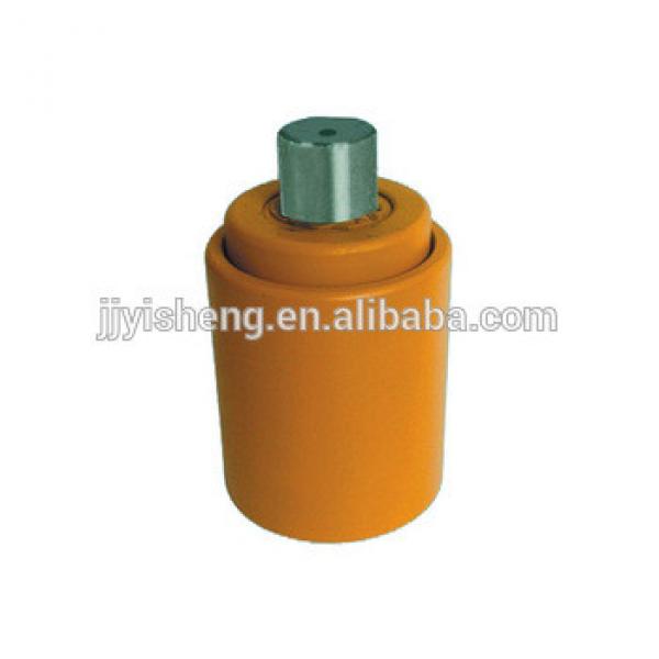 chinese supply excavator carrier roller for EX60 hitachi top roller #1 image