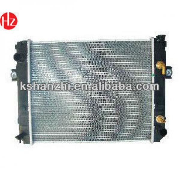 Forklift spare Parts KOMATSU FD/G20/30-12,4D94E (3EB-04-31510,3EB-04-31511) engine radiator #1 image